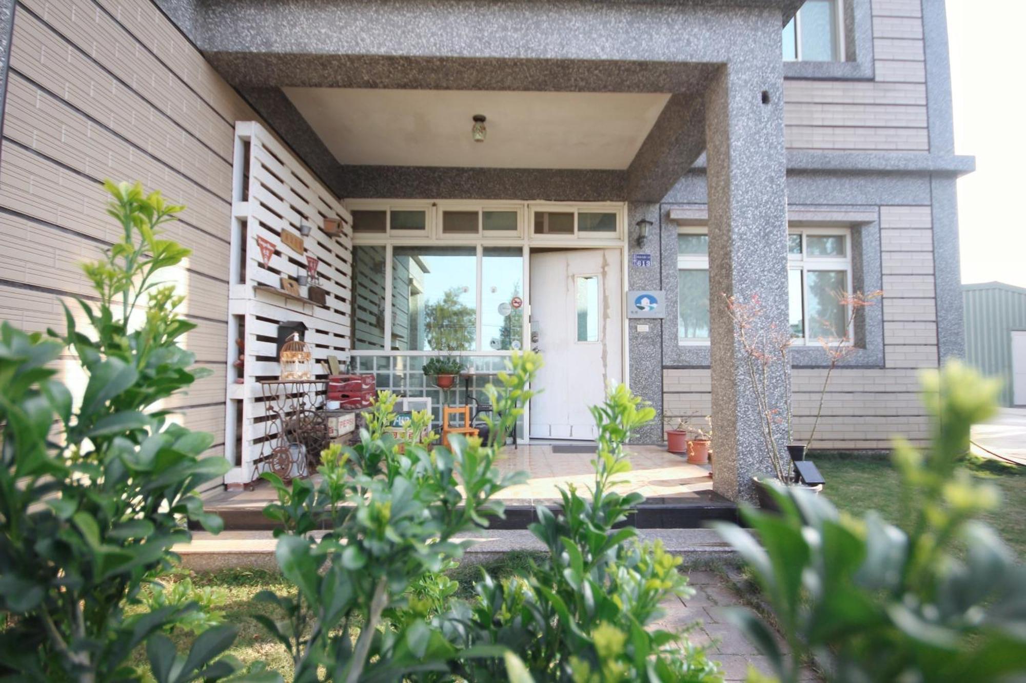 Happy Tree Hostel Jinning Exterior photo